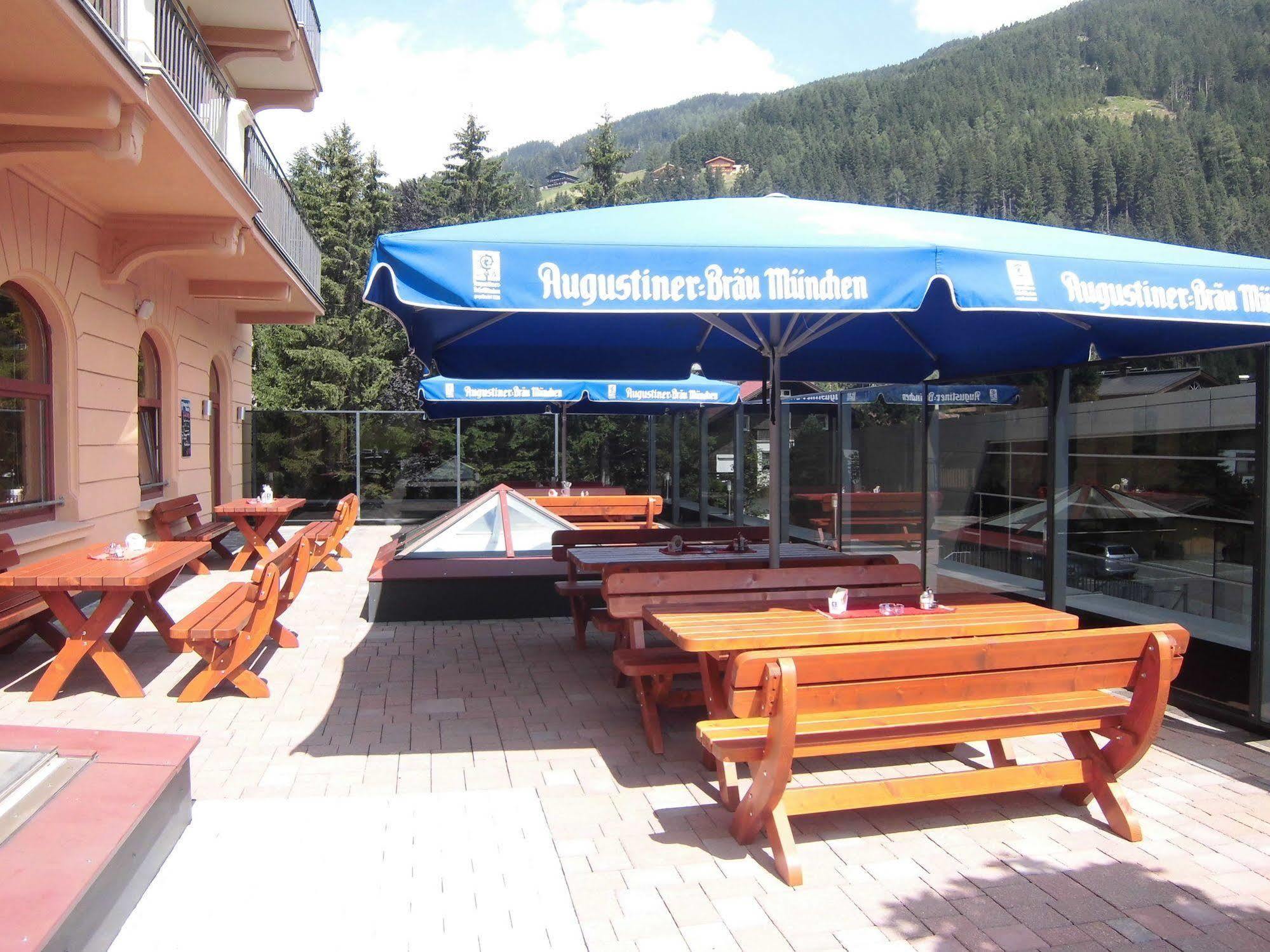 Euro Youth Hotel & Krone Bad Gastein Exterior photo